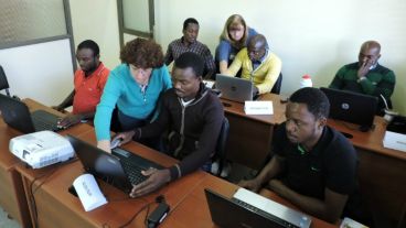 El acceso al agua potable es uno de los problemas más graves del país africano que no contaba con especialistas en la materia.