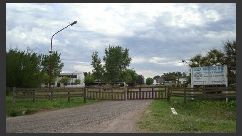 El profesor quedó preventivamente impedido de dar clases.