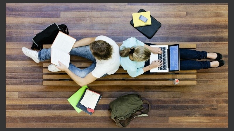 Al poder cursarse de forma online, brindan mayor flexibilidad.