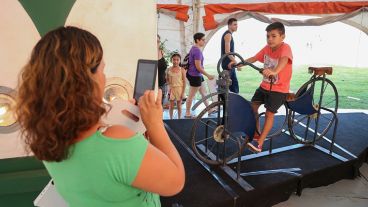 La feria Dakar aterrizó este viernes en Rosario.