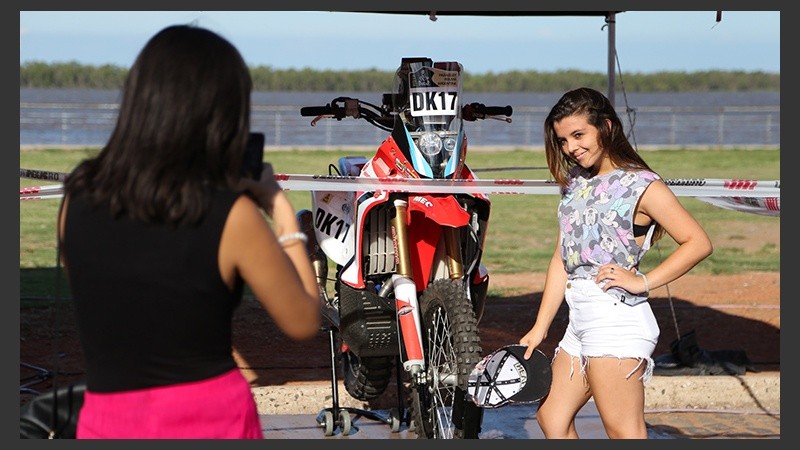 La feria Dakar aterrizó este viernes en Rosario.