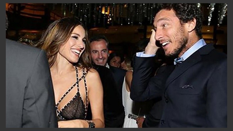 Pura química entre Pampita y Pico. 