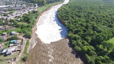 La cascada vista desde un drone el 18 de enero pasado.