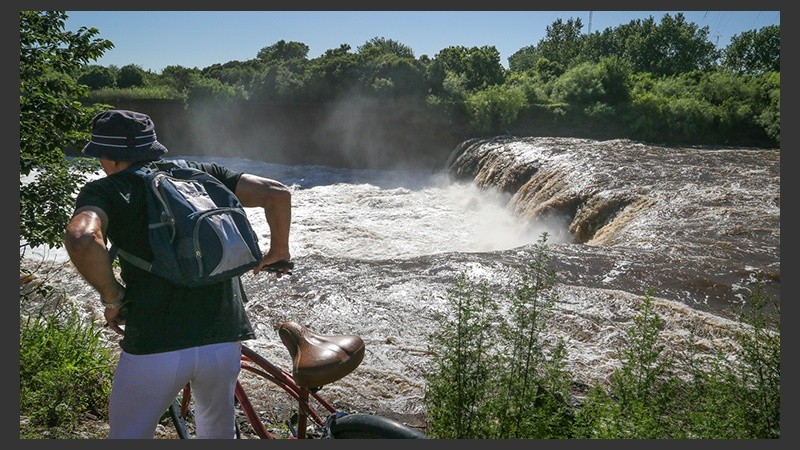 La cascada del Saladillo se corrió varios metros en la última lluvia.