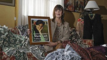 La mamá de la mujer desaparecida pide celeridad de la Justicia.