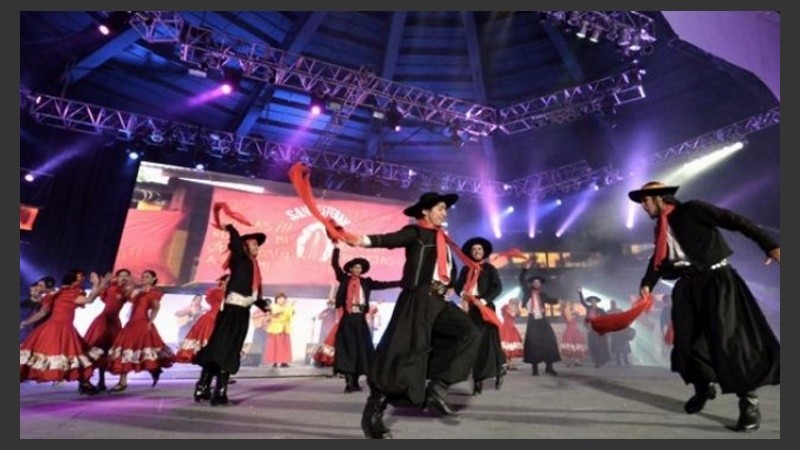 Novedades del evento folklórico más importante de la Argentina durante toda la programación de Radio 2.