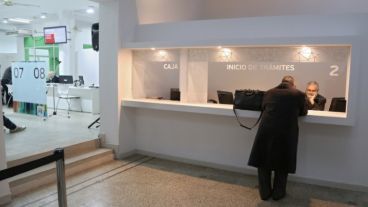 La autorización tiene el fin de disminuir la vulnerabilidad de los menores de edad como posibles víctimas de redes de trata de personas o intentos de sustracción, entre otros riesgos a los cuales están expuestos.