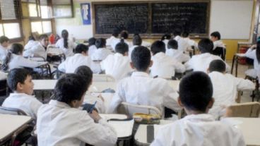 La temática "adicciones" se incluirá en la currícula de todos los niveles educativos.