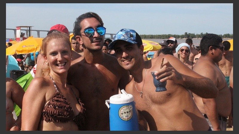 El público cantó y bailó durante toda la tarde.