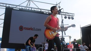 La banda de rock Anexo hizo su debut en los escenarios de Cultura Más Vos