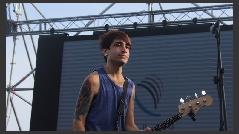 La banda de rock Anexo hizo su debut en los escenarios de Cultura Más Vos