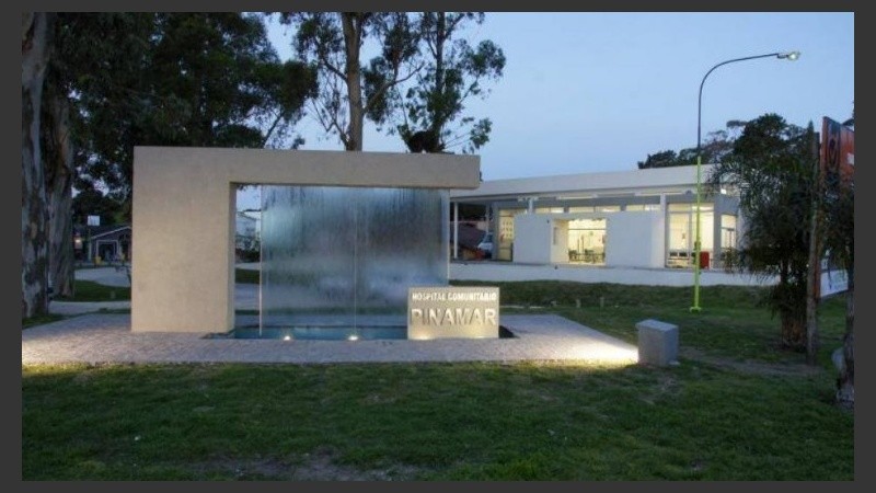 La niña ingresó fallecida al Hospital de Pinamar.