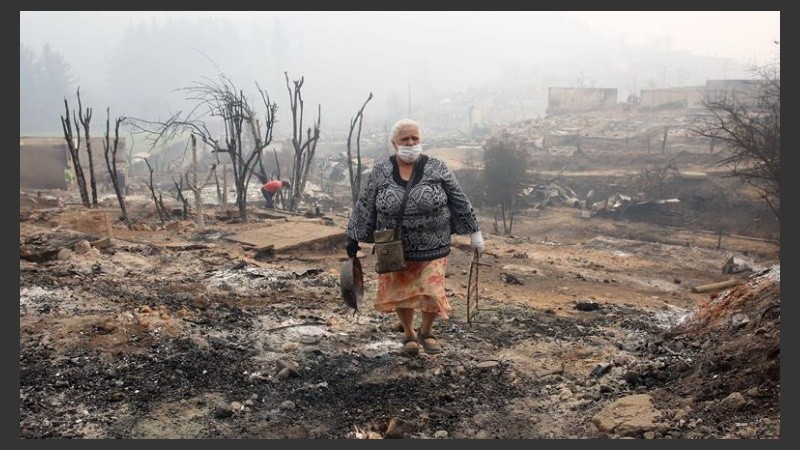 Incendios en Chile: once muertos y miles de damnificados | Rosario3