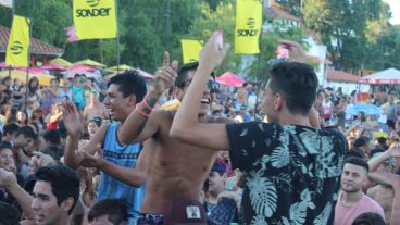 El público disfrutó una tarde espectacular con los mejores artistas.