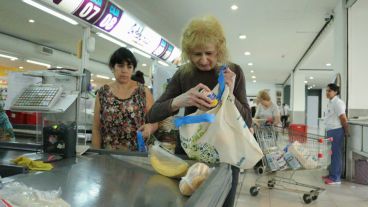 Los precios seguirán aumentando, pero prometen que a menor ritmo.