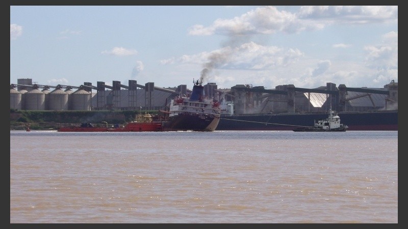 El Taller Ecologista informó que el derrame fue en una planta cerealera de Puerto San Martín.