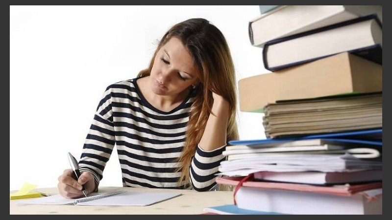 Es común tener muchas definiciones dispersas, por lo que lo mejor es reunirlas en una única hoja.