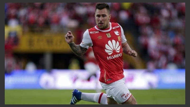 Jony juega en Colombia.