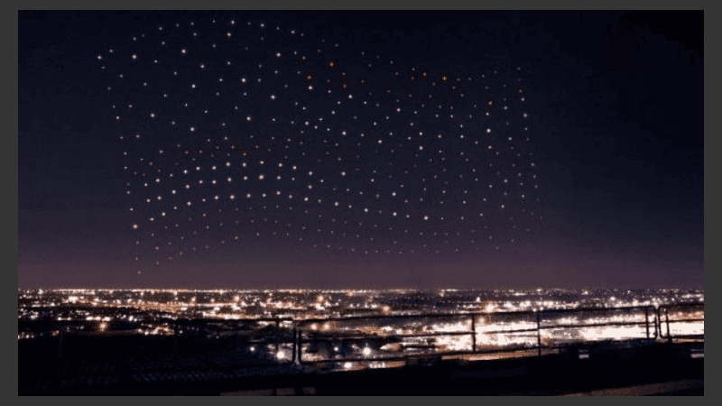 Los drones formaron la bandera de Estados Unidos. 