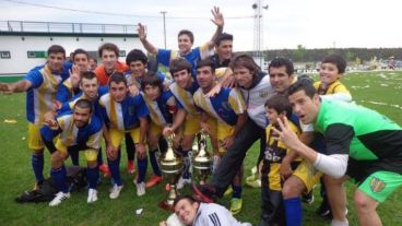 El plantel de San Jorge, a semifinales gracias al azar