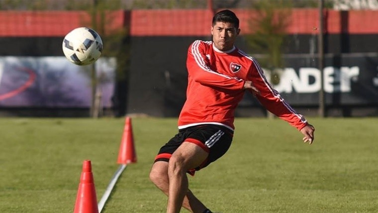 Es cada vez más difícil la continuidad de Moiraghi en Newell's.