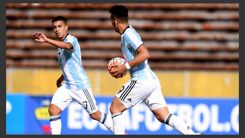 Argentina fue superior a Venezuela pero no pudo golearlo.