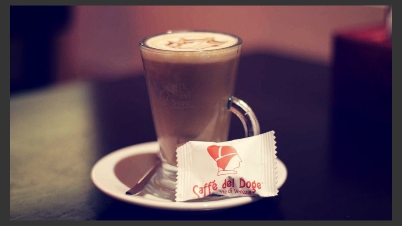 La propuesta gastronómica está integrada por una lista gourmet de café que va desde los sabores más suaves a los más intensos.