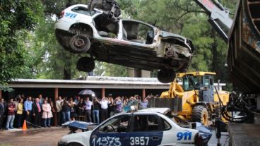 Los funcionarios estuvieron en el depósito judicial de Francia al 5200.