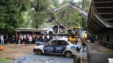 Los funcionarios estuvieron en el depósito judicial de Francia al 5200.