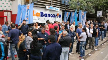 Los bancarios locales también se movilizarán.