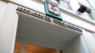 El Ministerio de Trabajo dictó la conciliación obligatoria a los futbolistas.