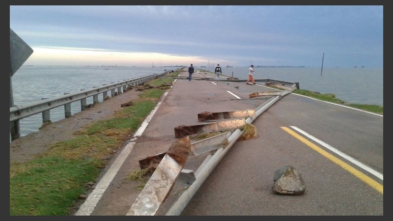 Así está la ruta 7 hoy a la altura de La Picasa. 