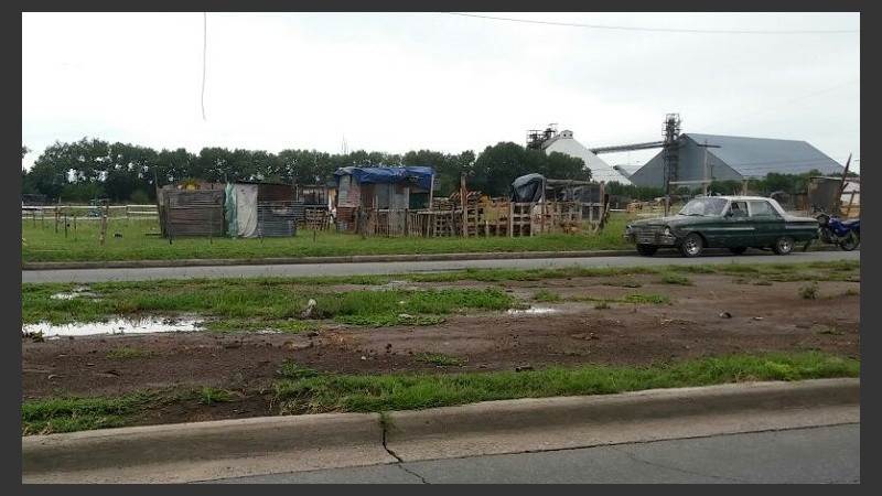 El predio tomado en Avellaneda y Uriburu.