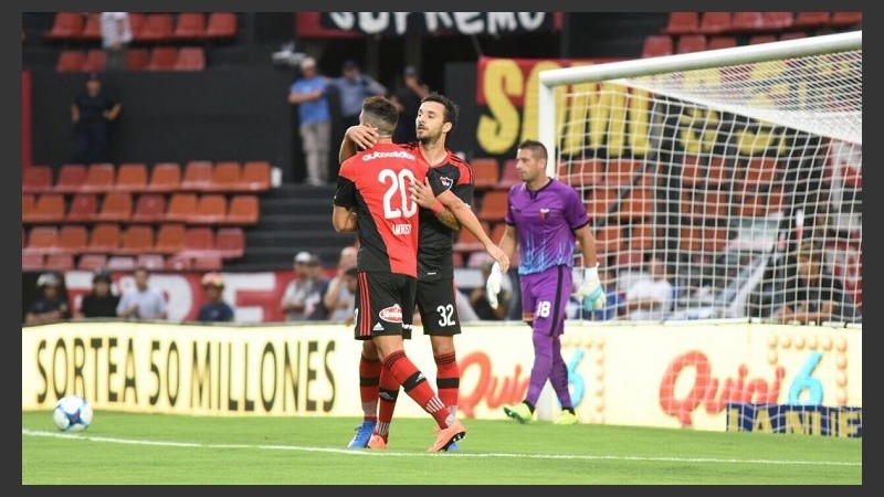 Nacho volvió a ser titular y cumplió con un gol.