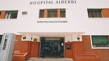 Los heridos fueron llevados al hospital Alberdi: uno de ellos llegó sin vida.