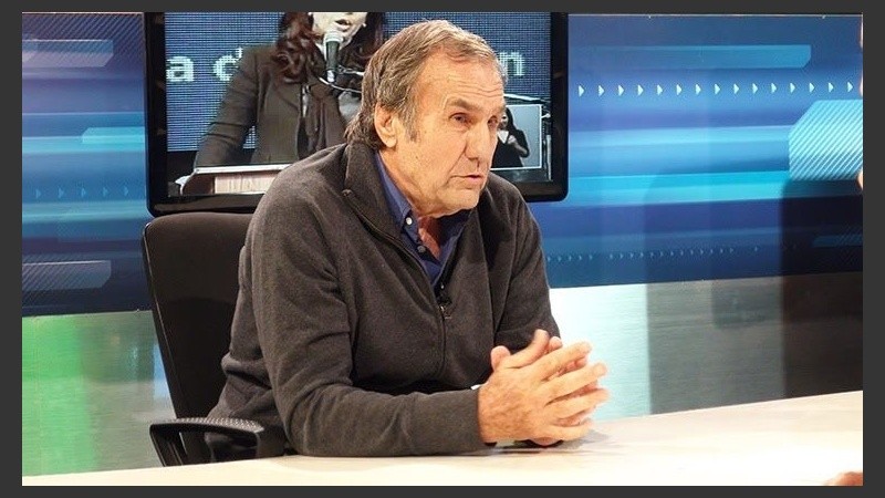 El senador se encuentra en cuidados intensivos desde el jueves.