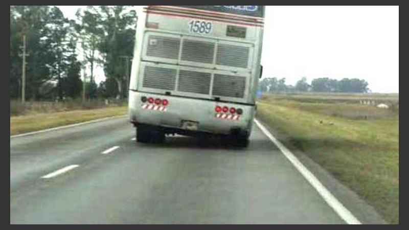 Uno de los coches de la firma que circulaba en las rutas santafesinas.