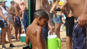 Un poco de agua para calmar tanto calor.