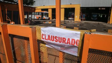 Este lunes se allanaron y clausuraron las oficinas de Monticas.