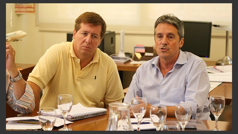 Pablo Jukic, secretario de Transporte, y el ministro de Infraestructura, José León Garibay.