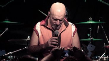 La culpa es de la prensa: "Veo a un periodista y me pongo a llorar”.