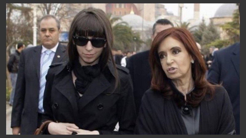 La ex presidenta y su hija Florencia.