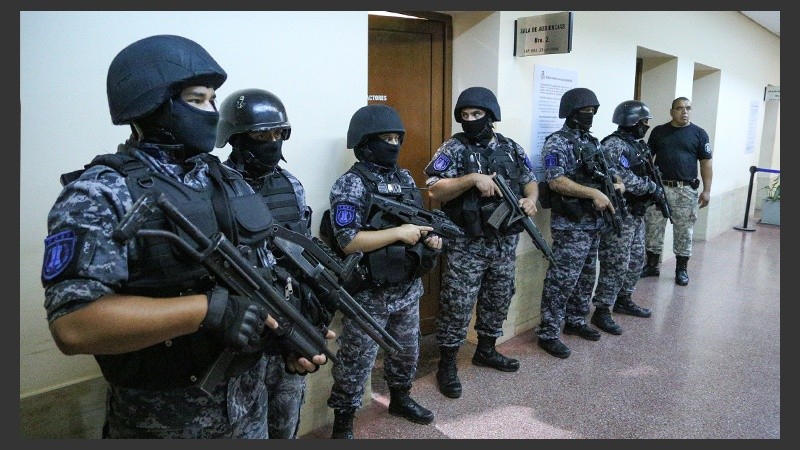 Gran operativo de seguridad en el inicio del juicio este lunes en Tribunales.