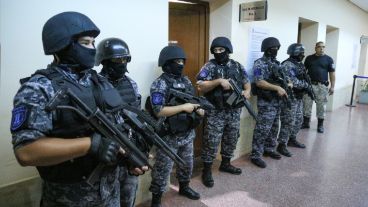 Gran operativo de seguridad en el inicio del juicio este lunes en Tribunales.