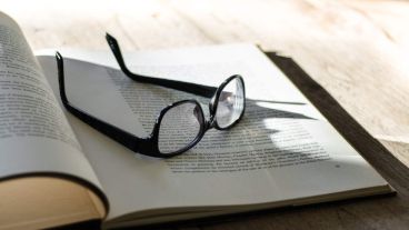 Todos los cursos son gratuitos para docentes, adscriptos y graduados de esa casa de estudio. 