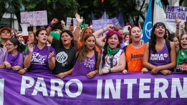 Cánticos durante la movilización.