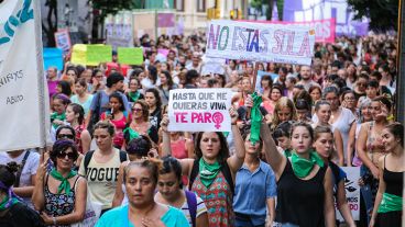 Una multitud marchó este miércoles.