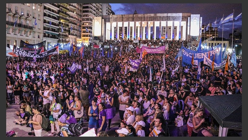 El Monumento, lugar donde culminó la masiva marcha.