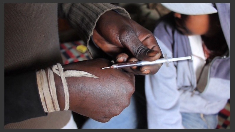 Un nuevo método para drogarse intercambia dosis de sangre
