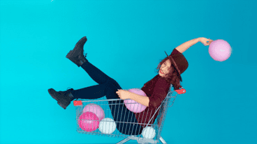 Se puede seguir al evento en Facebook, a través de la página Cyber Fashion.